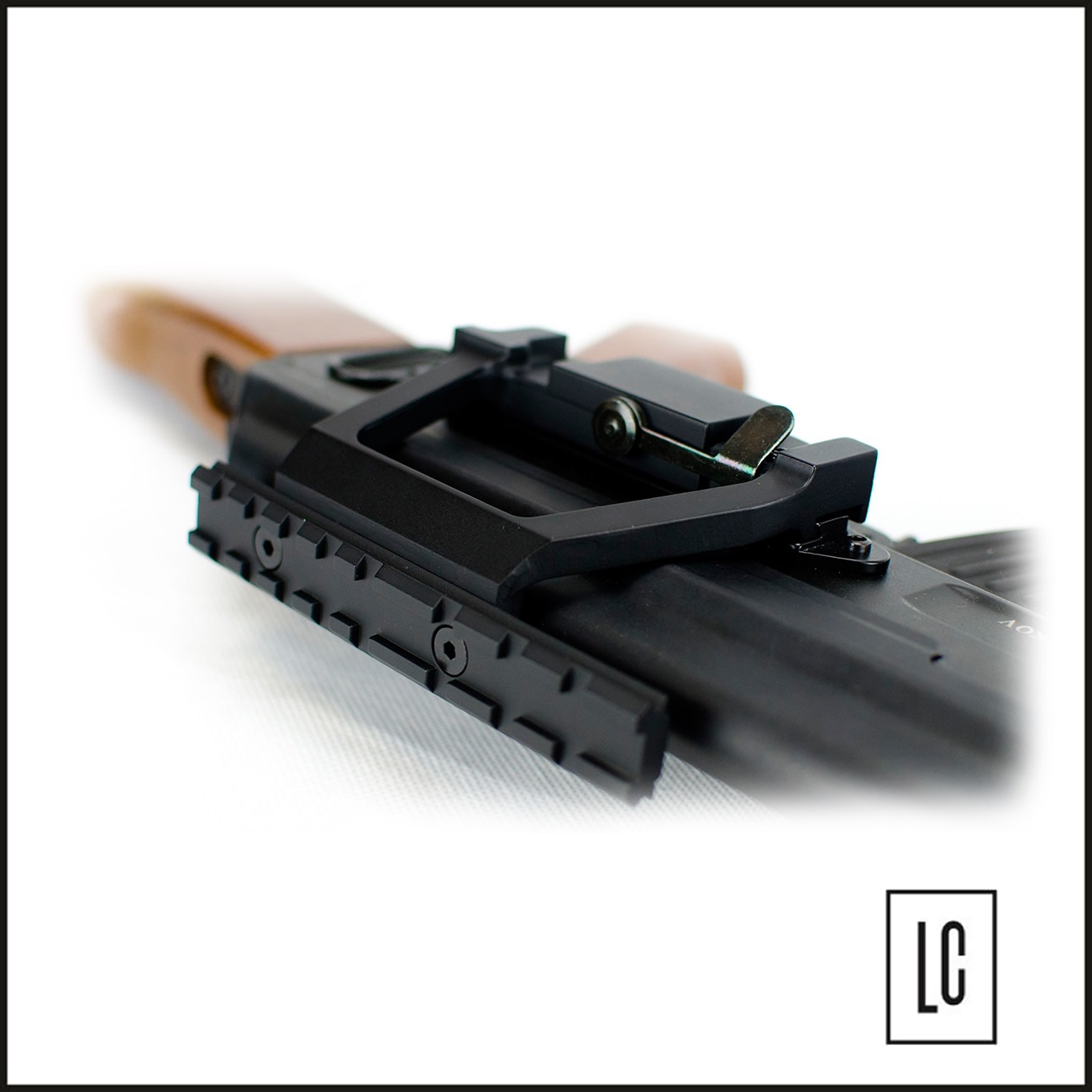 Suporte-de-Luneta-para-AK-Cyma-Loja-da-Carabina