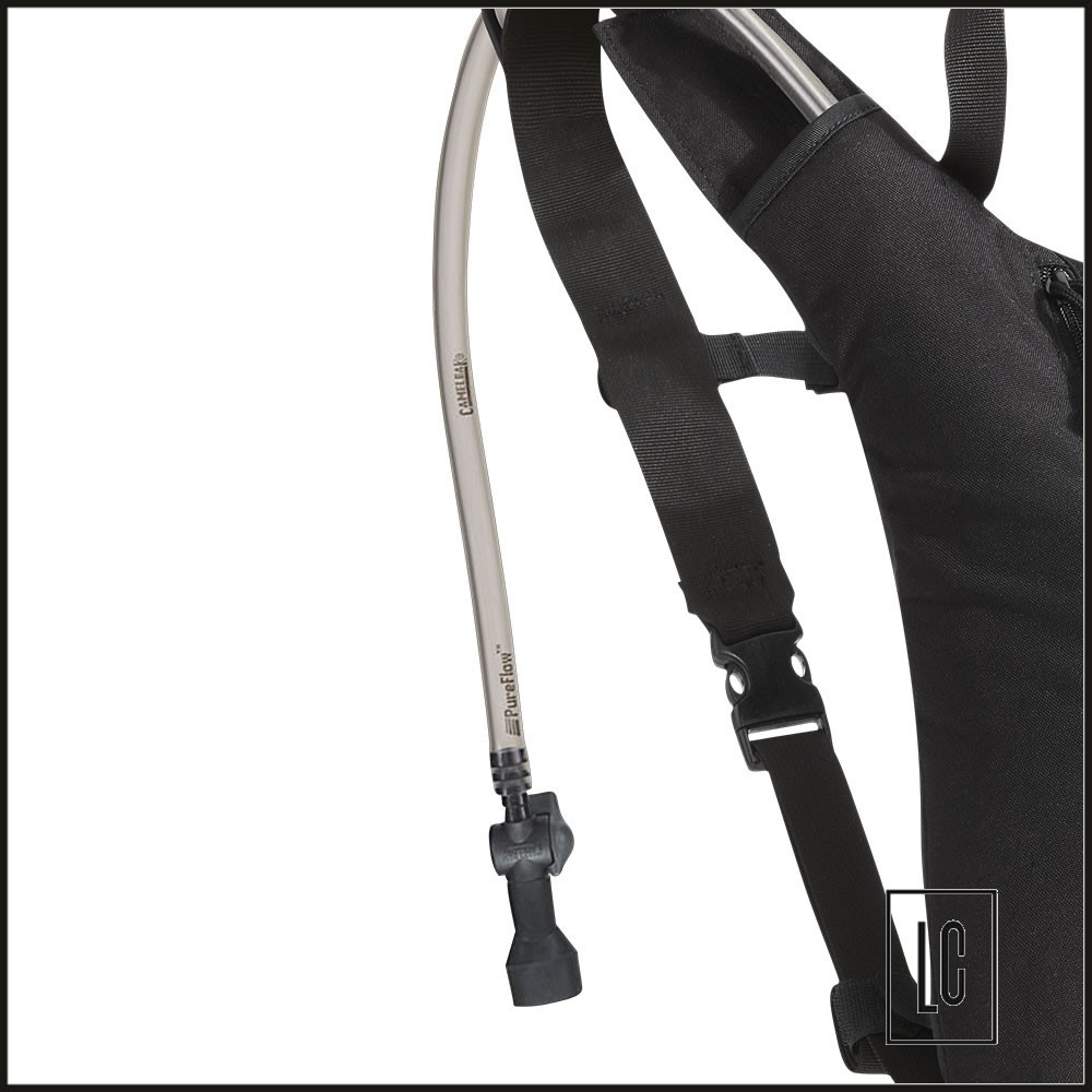 mochila-de-hidratação-sabre-2-litros-com-valvula-anti-respingo