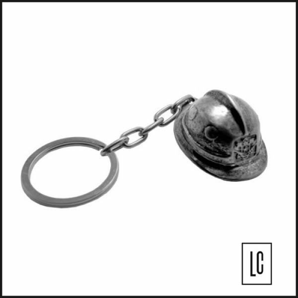 Chaveiro-Metal-Capacete-Cromado- Bélica-Loja-da-Carabina