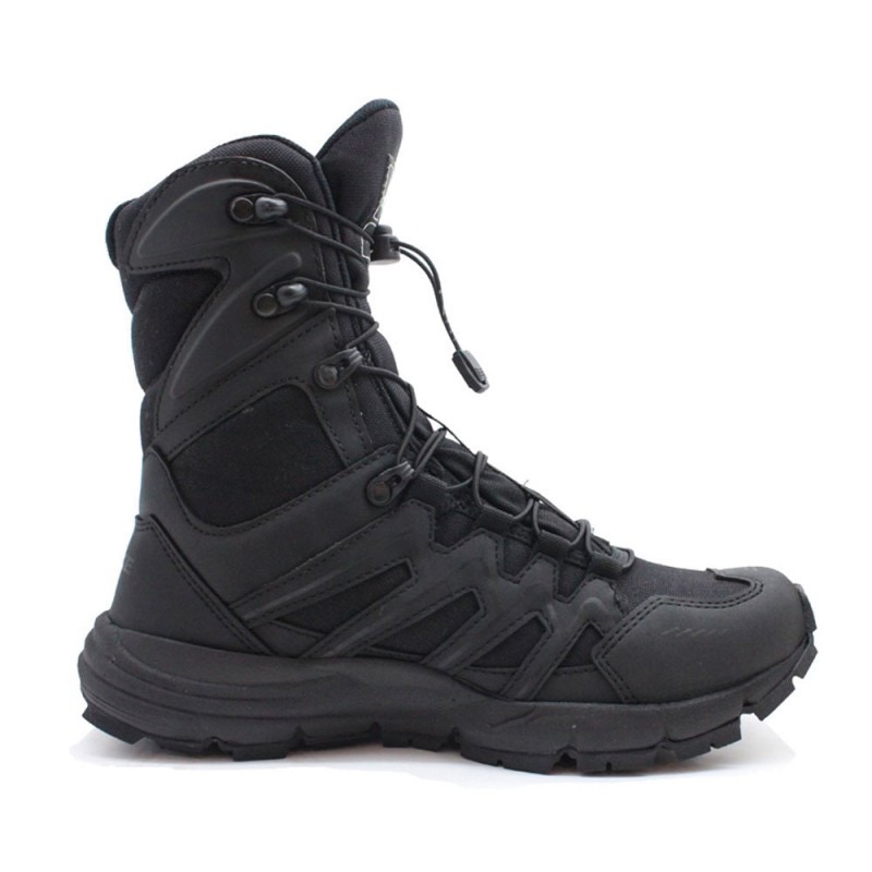 Coturno deals snake tactical