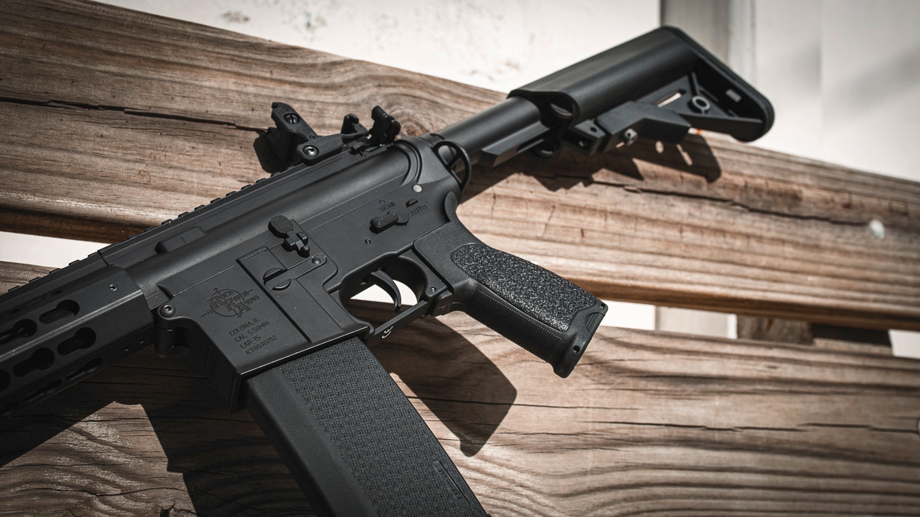 M4 Specna Arms SA-E08 - coronha