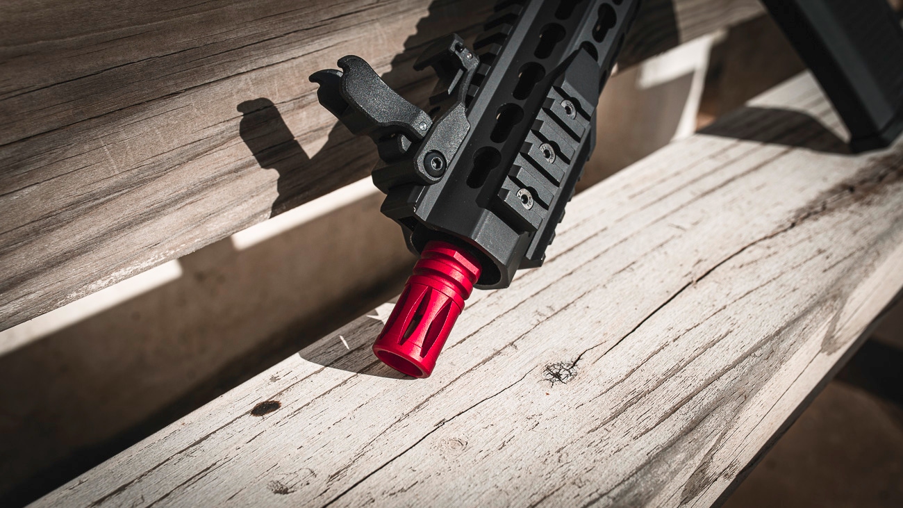 airsoft M4 Specna Arms SA-E08 - detalhes flash hider