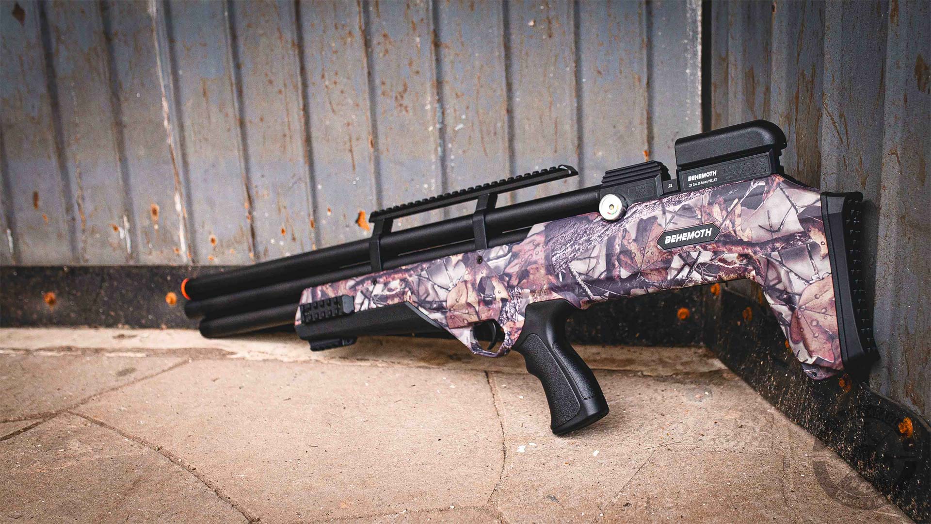 carabina camuflada behemoth bullpup