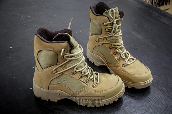 Bota Combat Desert Airstep