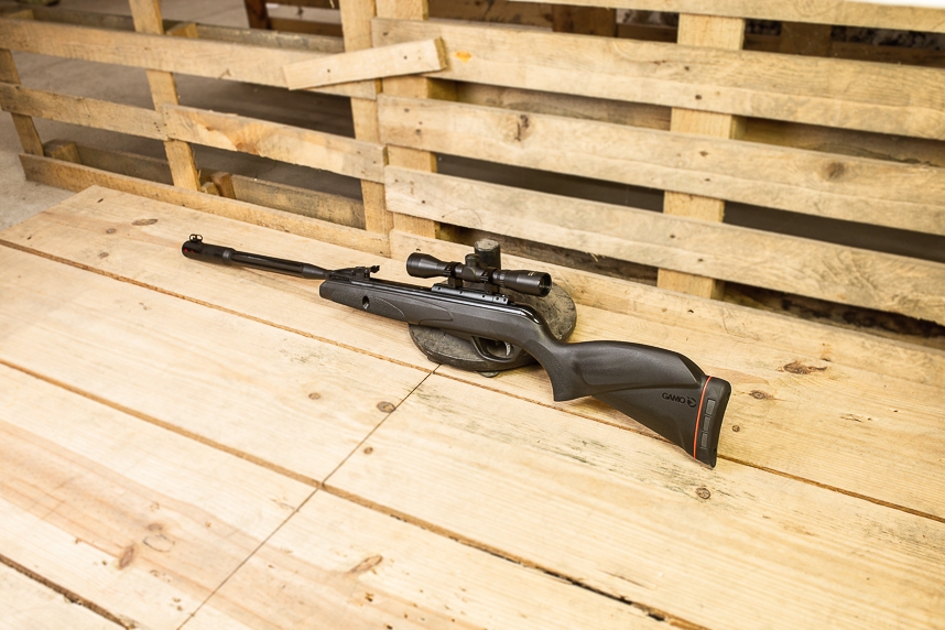 Carabina Gamo Black Fusion Mach1 + Luneta Poly Carabina de Pressao Gamo Black Fusion Mach1 IGT + Luneta 4x32 Poly