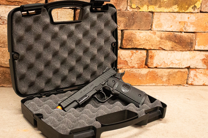 Pistola de Pressão Co2 1911 STI Duty One ASG Blowback 4.5mm Pistola STI Duty One 1911 e Maleta Plano Gun Guard SE