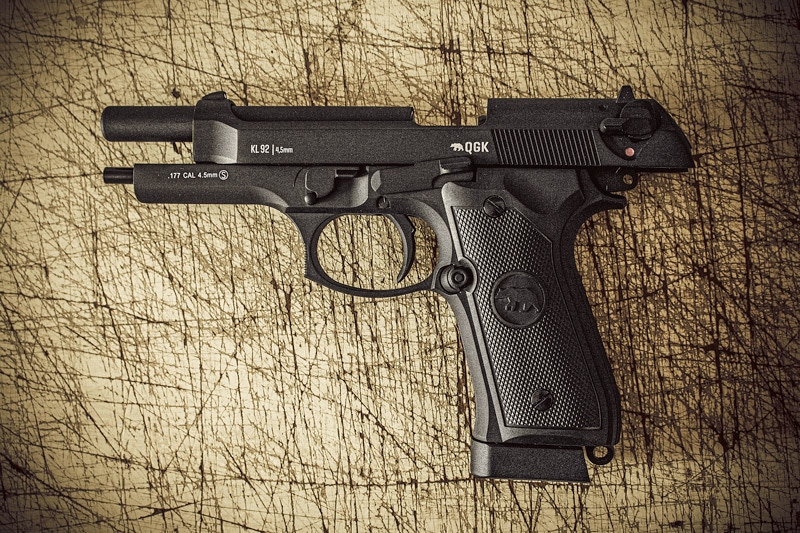 Foto de pistola beretta 92fs