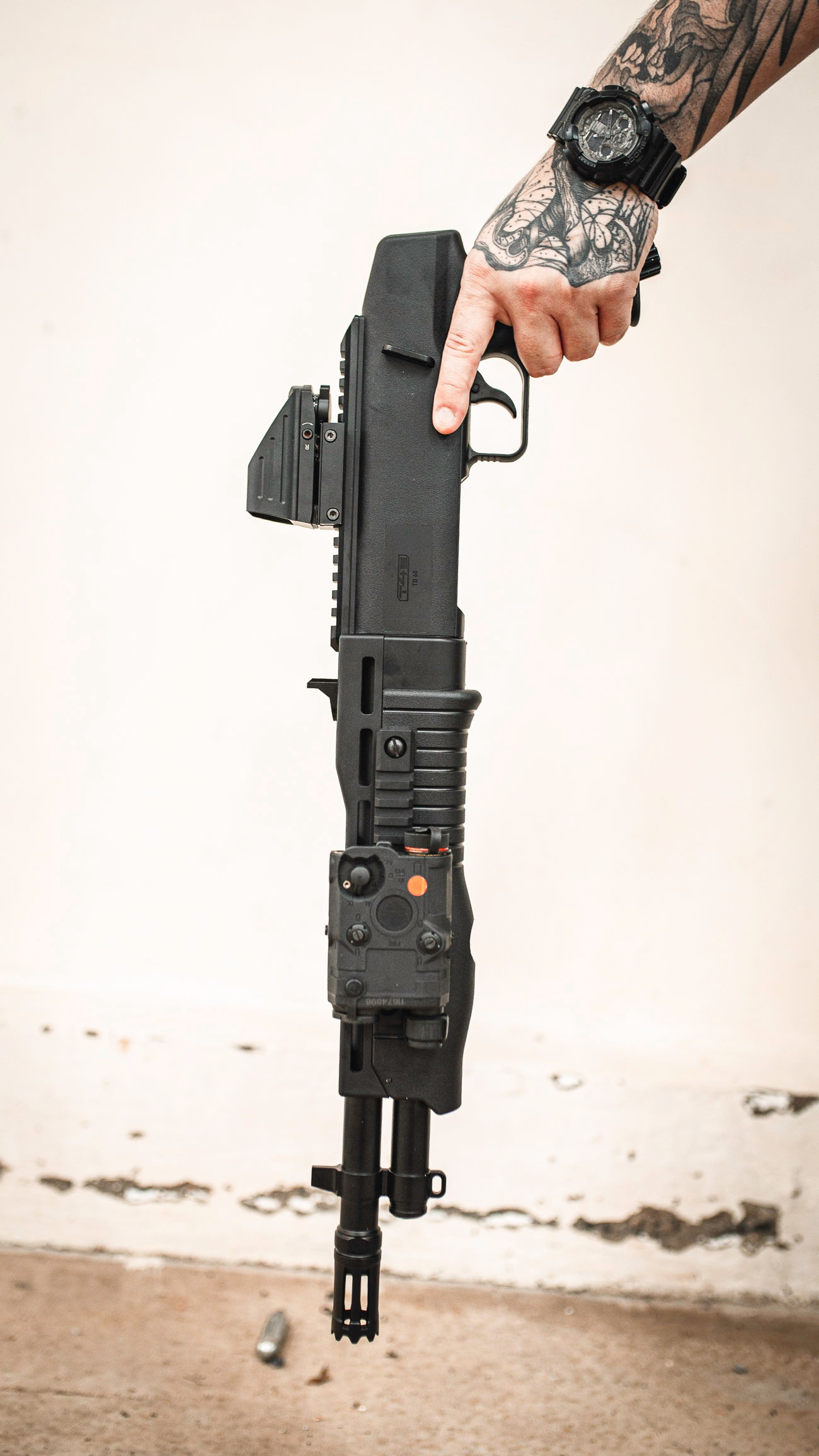 umarex tb 68 airgun shotgun - grip - foto vertical